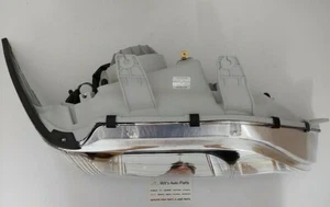 SSANGYONG MUSSO SPORTS 2004 - 2006 RH LH HEAD LIGHT SET GENUINE SSANGYONG - Picture 1 of 4