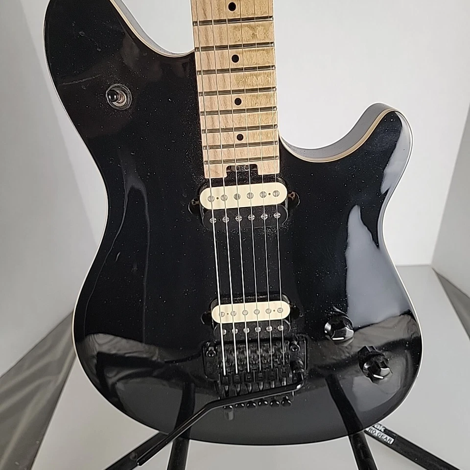 Guitarra Eléctrica EVH Wolfgang Special 6 Cuerdas Cuerpo Negro Horneado Mástil de Arce Foto 1 de 4