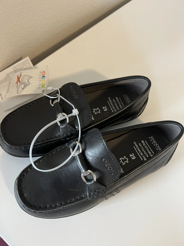 Geox 学步儿童 男孩 意大利漆皮 乐福鞋 29 码 — 第 1/4 张图片