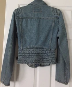 Union Bay denim Jacket with unique detailing size M - Picture 1 of 4