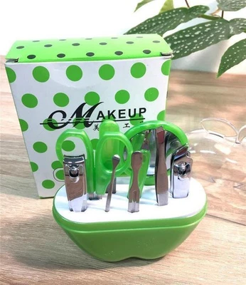 Maniküre & Pediküre Pflegeset für Fingernägel Fußnägel Kosmetik Set grün 12 cm - Bild 1 von 4