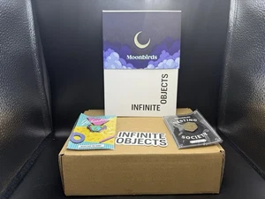 Infinite Objects X MoonBirds Display Moonbird #3567 Rare Sold Out NEU - Bild 1 von 13
