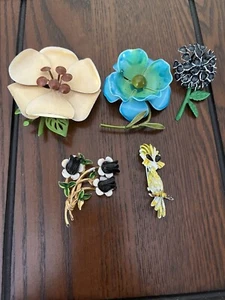 Flowers And Bird Brooch Lot Vintage - Picture 1 of 2