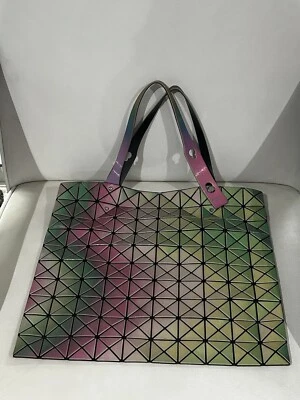 Bolso de Mano Cuadrado BAO BAO Issey Miyake Rosa y Verde Foto 1 de 2