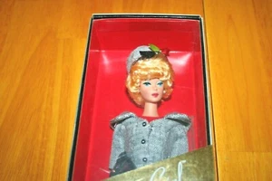 Barbie 1963 Mattel Career Girl 2006 reproducción etiqueta dorada como nuevo en caja original - Imagen 1 de 6