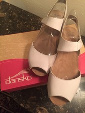 dansko vera oyster