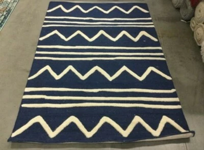 Tapete NAVY/MARFIM 4' X 6' com defeito, preço reduzido 1172637553 SFK907N-4 - Imagem 1 de 4