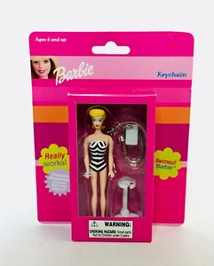 Basic Fun Badeanzug blond Barbie Miniatur Spielzeug mit Schlüsselanhänger, neu in OVP, 2002 - Bild 1 von 3