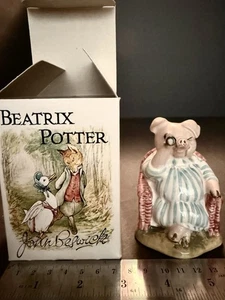 Beatrix Potter 1987 Little Pig Robinson Spying F. Warne & Co. Figurine W/box - Picture 1 of 3
