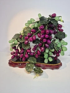 Vintage chinesischer geschnitzter Jade Quarz Bonsai Baum lila & grüne Trauben 12 Zoll  - Bild 1 von 15