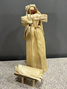 Vintage Folk Art Corn Husk Nativity Pcs Joseph/Shepherd Jesus in Manger in EUC - Picture 1 of 9