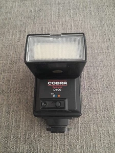 Cobra Dedicated D400 TTL Flashgun For Camera For Olympus Tested Working PROP - Picture 1 of 5