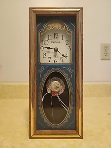 Vintage Ingraham Quartz Wall Clock - USA Made - Framed Wooden Box W/ Straw Hat - Picture 1 of 2
