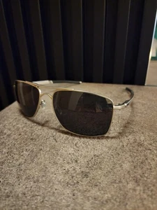 Paquete completo de lentes polarizadas de metal de aleación Oakley Gauge 8 C-5™ nuevas - Imagen 1 de 8