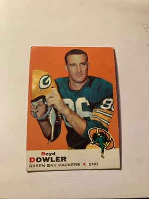 1969 Topps football #33 Boyd Dowler Green Bay Packers end wear corners - Image 1 of 2