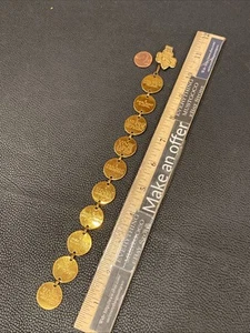Vtg 1950s Girl Scout Metal Disc Coin Charm Bookmark 10 Rules Laws Code Gold Tone - Picture 1 of 24
