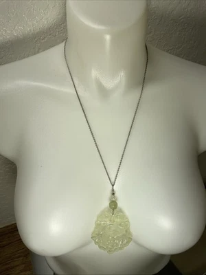 Collar Cadena Vintage Chino Tallado Verde Claro Jade Colgante Tono Plata KG Foto 1 de 4