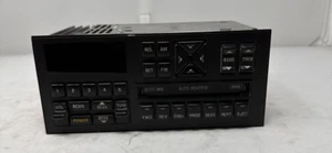 16142093 OEM GM CHEVROLET OLDSMOBILE AM FM CASSETTE RADIO FREE SHIPPING - Picture 1 of 4