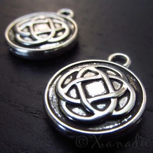 Celtic Knot Charms - Wholesale Silver Plated Pendants C8633 - 5, 10, 20PCs - Picture 1 of 4