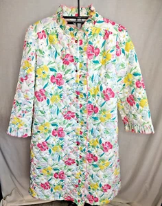 Vintage Leisure Life Hausmantel Morgenmantel Damen M/L gesteppt rosa Blumen Druckknopfleiste Rüschen - Bild 1 von 15