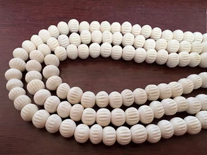 150+ PCS WHITE CARVED ROUND BATIK STYLE BUFFALO BONE BEADS 10 MM - Picture 1 of 3