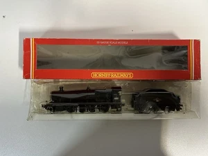 LOCOMOTORA HORNBY R143 BR NEGRA 2-8-0 CLASE 2800 2857 EN CAJA - Imagen 1 de 19