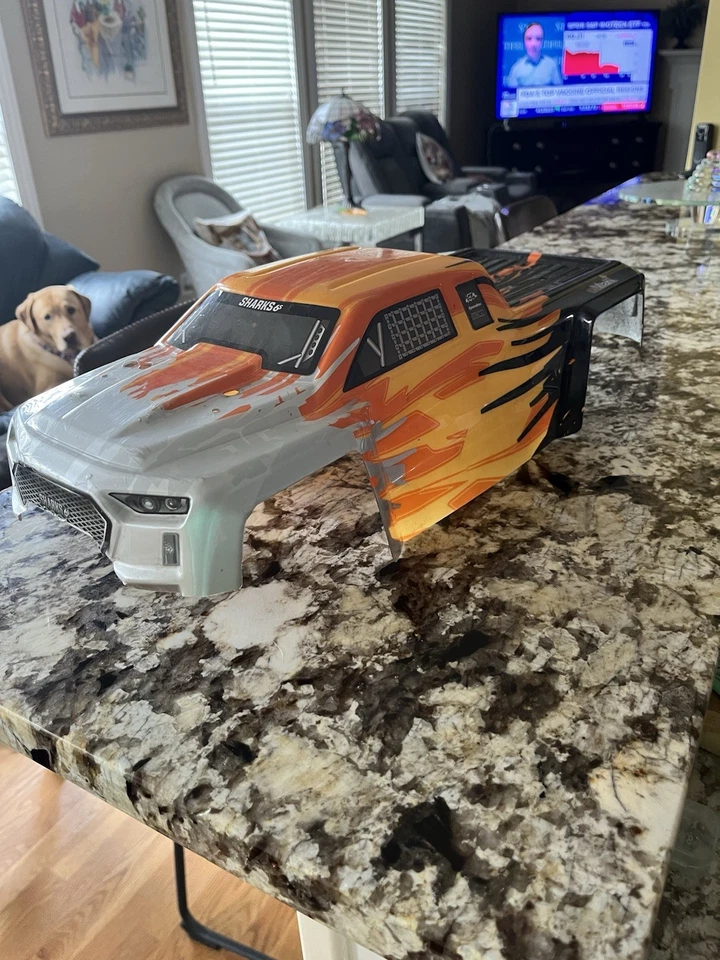 F5 Racing Speedline Sharks RC Mari 1/10 Pre-Cut Plastic Body Flame Truck Shell - Image 1 of 4