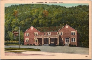 c1950s GATLINBURG, Tennessee Postcard EDGEPARK INN / GSMNP Roadside / LINEN - Picture 1 of 2