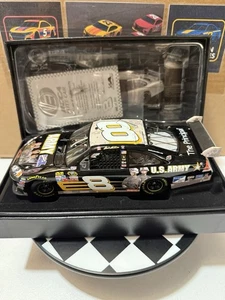 RARE* Mark Martin ELITE #5 ARMY SALUTE THE TROOPS 2008 COT 1/24 Nascar Diecast - Picture 1 of 12