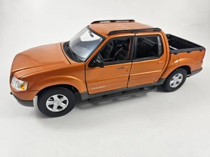Maisto Modellauto1:18  Ford Explorer Sport Trac - Bild 1 von 5