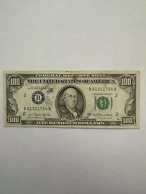 1977 $100 Old Used U.S. Currency Serial Number # B61311754A - Image 1 of 4