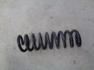 1997 MERCEDES-BENZ E420 W210 REAR SUSPENSION COIL SPRING LEFT or RIGHT SIDE OEM