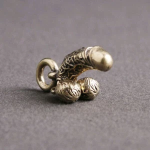 Mini Funny Brass Male Penis Simulation Chick Pendant Keychain Car Accessories - Foto 1 di 12