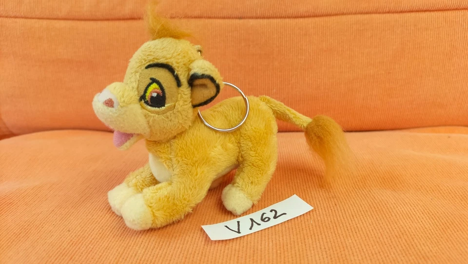 Peluche n°V162 : Porte-clé Simba Roi lion king 7x10cm Disney - Photo 1/1