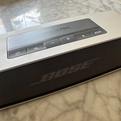 Bose SoundLink Mini Portable Bluetooth Speaker *For Parts*  - Image 1 of 4