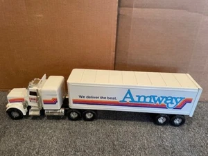 ERTL Peterbilt Amway Semi & Trailer, White, Nice!, VGC!, 1/48 - Picture 1 of 5