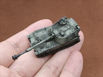 1/144 Scale M109 Self-Propelled Howitzer Model Colored Finished Product Model - Image 1 of 4