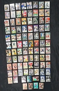 Lotto di (91) Carte NFL - HOF/Quarterback Ritirate - Brady/Montana/Marino/Elway + - Foto 1 di 10