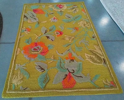 Alfombra verde / multi 4'-0" x 6'-0" defecto, precio reducido 1172787578 BLM785A-4 Foto 1 de 4