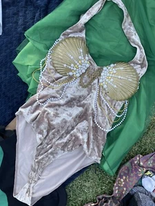 Plus Size 2X Women Mermaid Tail Halloween Costume Shiny Sequined Long Skirt - Picture 1 of 12