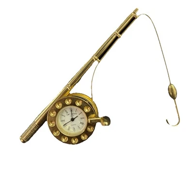 WM.WIDDOP Miniature Fishing Pole Clock Needs New Battery - Image 1 of 4