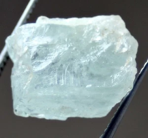 12 Karat exquisiter natürlicher blauer Aquamarin-Kristall mit Top-Termin aus Skardu Pak - Bild 1 von 8