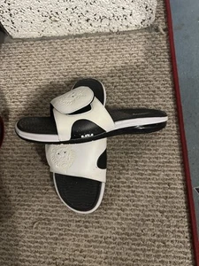 Vintage Nike Lebron Slide Size White Black No Box - Picture 1 of 2