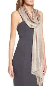 Nordstrom Shimmer Wrap - Tan Desert - Foto 1 di 4