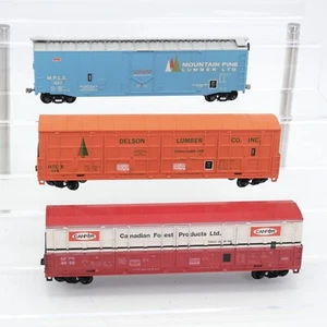 3 Vintage HO Scale Lumber Box Cars: Mountain Pine, Delson & Canfor C-6 condition - Picture 1 of 8