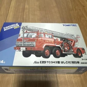 Camión de bomberos Tomica Limited vintage Neo Hino TC343 escalera LV-N24c 330776 1/64 - Imagen 1 de 14