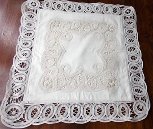 HOUSSE DE COUSSINET BRODEE MAIN   DENTELLE RENAISSANCE 25CM ECRU*** - Bild 1 von 3