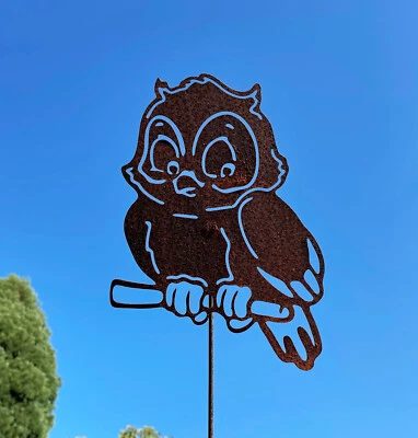 Kleine Eule auf Ast 21x16cm + Stab Edelrost Gartenstecker Rost Metall Vogel - Bild 1 von 4