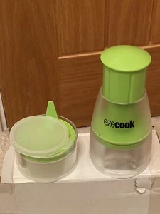 Unused Ezecook Onion/Vegetable Chopper - Picture 1 of 6