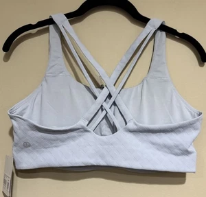 NWT Lululemon Size Large (10/12) Energy Jacquard Bra *Evolve JJSB Blue $58 - Picture 1 of 5